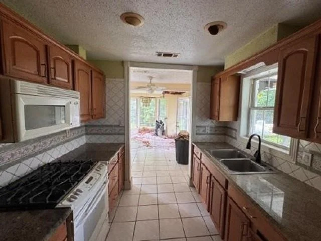 Photo of 6626 Roberson Street