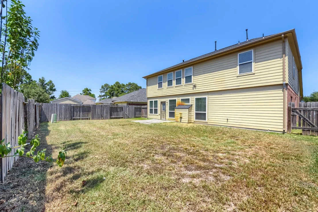 Photo of 14527 Round Mountain Drive