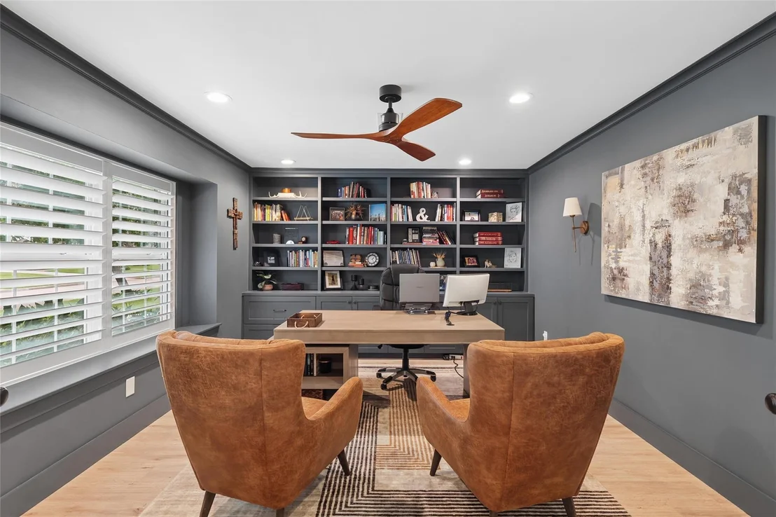 Photo of 14527 Oak Bend Drive