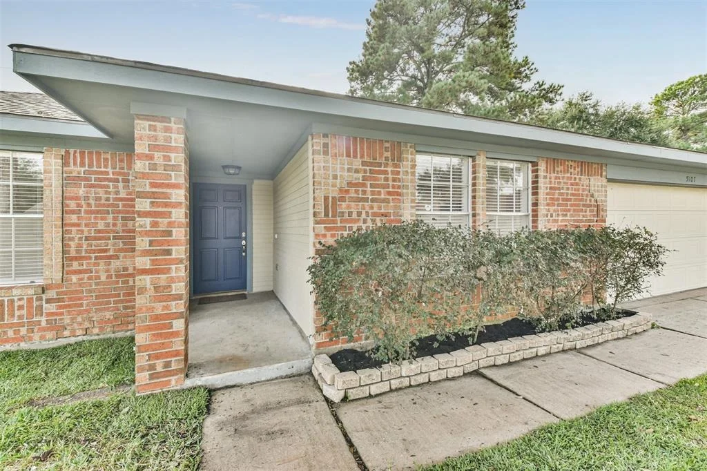 Photo of 5107 Roserock Lane