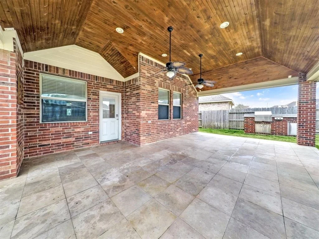 Photo of 18818 Cove Mill Lane