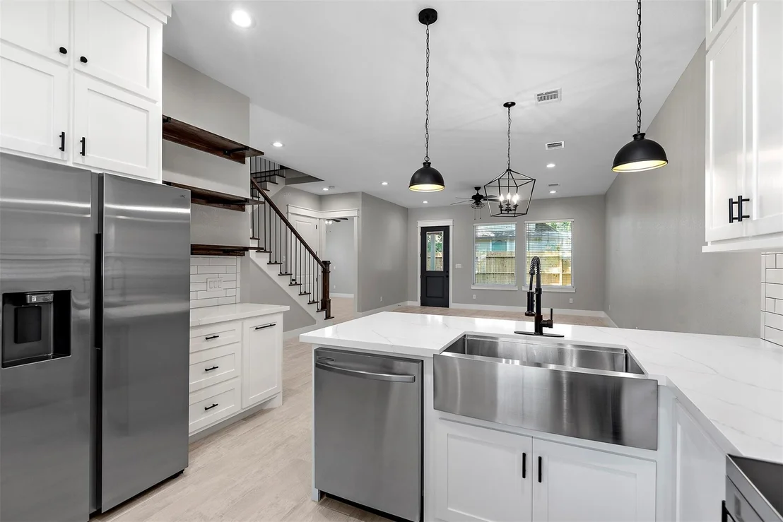 Photo of 13222 Doral Circle