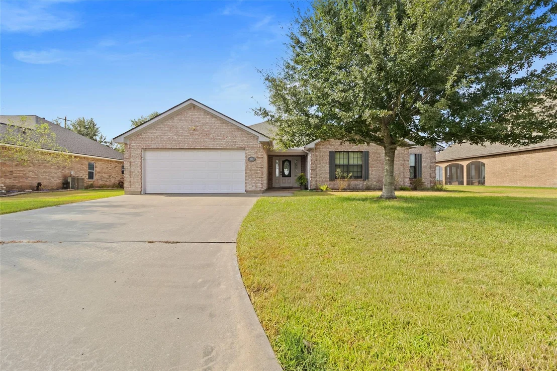 Photo of 311 Sam Houston Drive