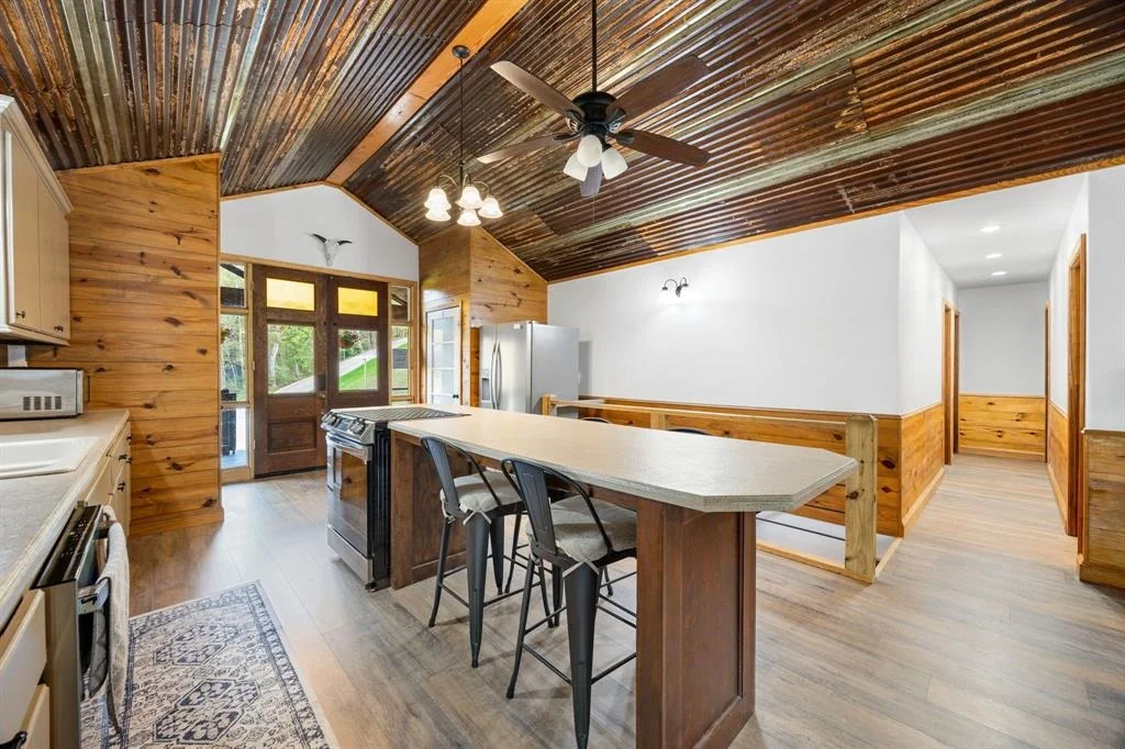 Photo of 451 Spring Ridge Road