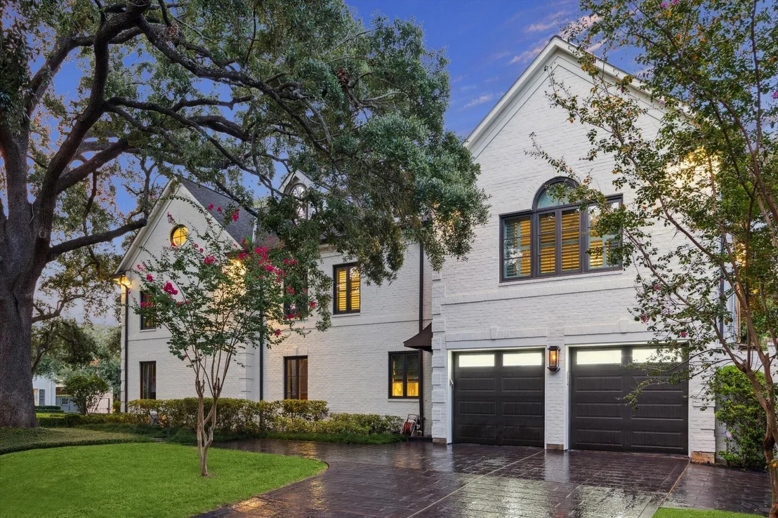 Photo of 2249 Pelham Drive
