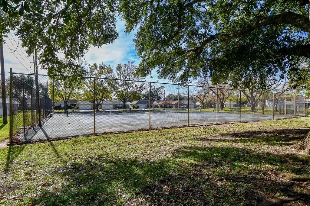 Photo of 3920 Frontier Drive