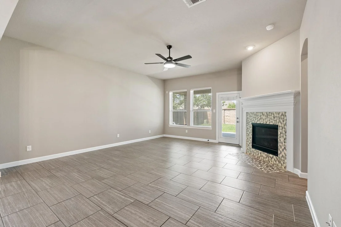 Photo of 6318 Wolf Run Drive