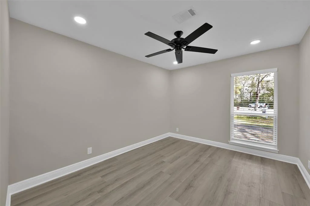 Photo of 116 Halo Drive