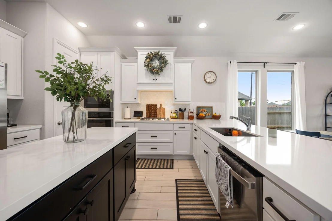 Photo of 8711 Harbor Pines Drive