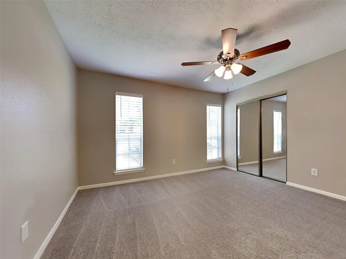 Photo of 17623 Huntersglen Circle