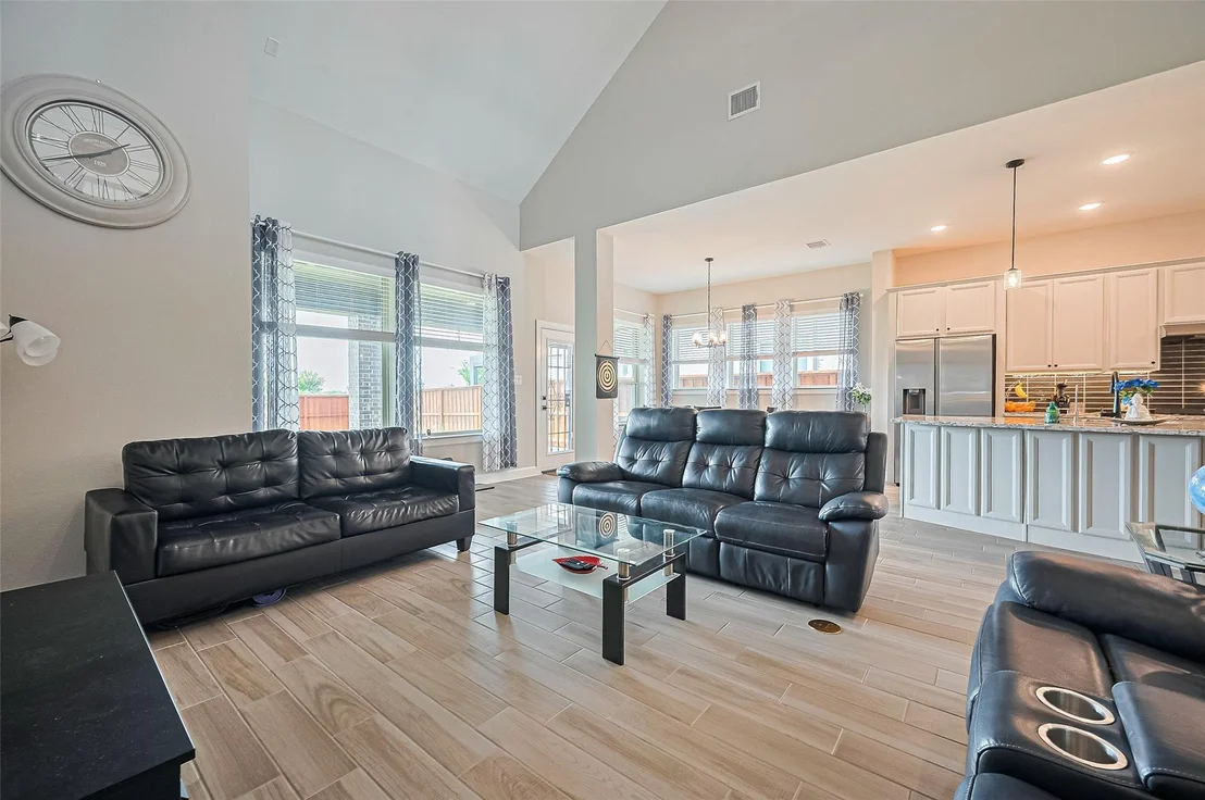 Photo of 13811 Via Toluca Trail