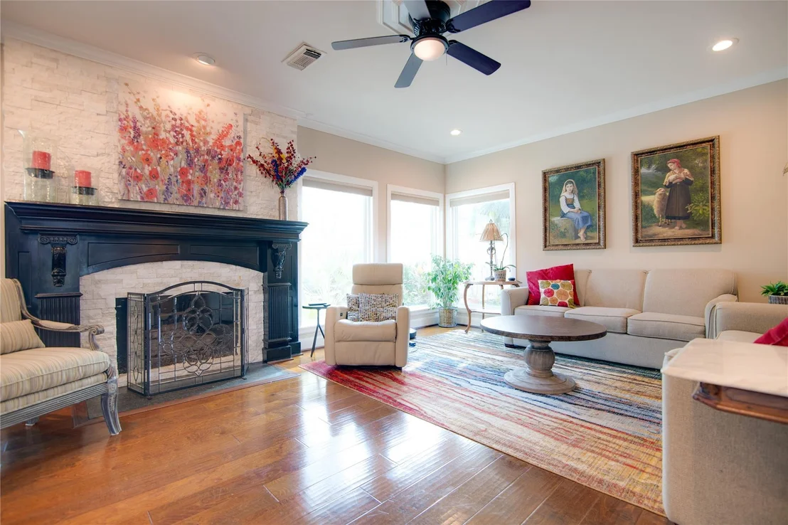 Photo of 614 Olde Oaks Drive