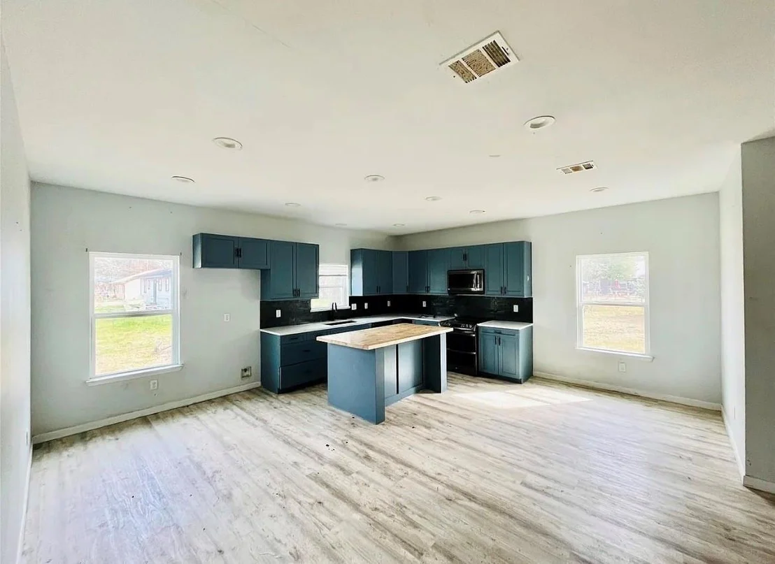 Photo of 602 Big Deer Drive