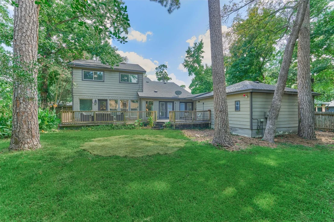 Photo of 6506 Larkmount Drive