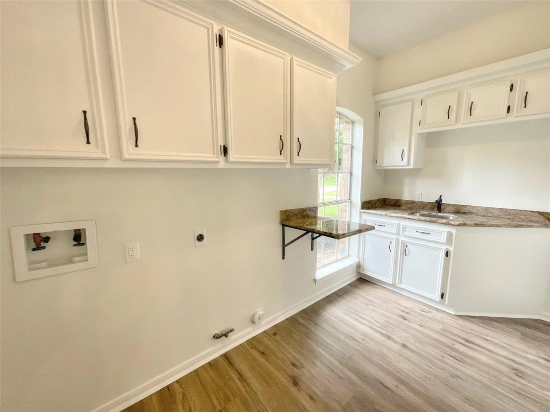 Photo of 1810 Seven Maples Drive