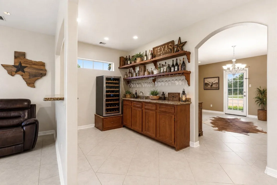 Photo of 523 Moore Bar Road