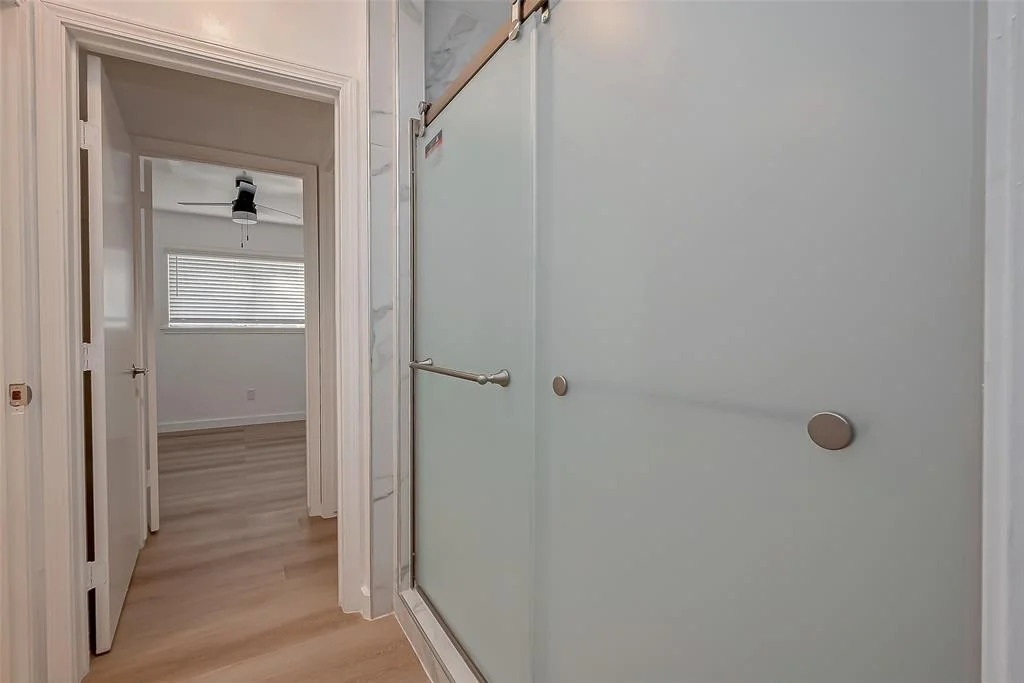 Photo of 5902 Templegate Drive
