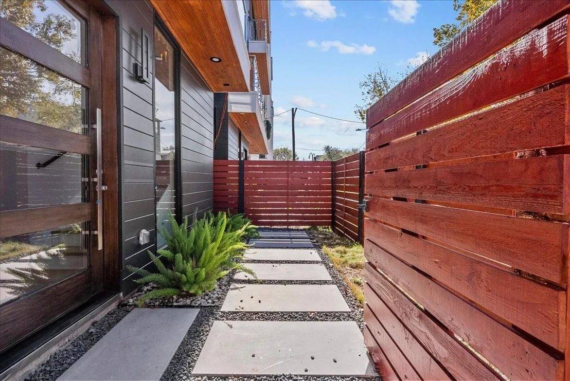 Photo of 516 Reinerman Street