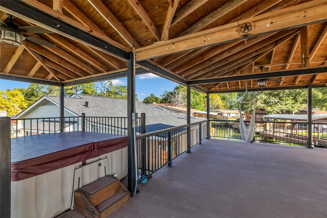Photo of 14263 Shadow Bay Drive