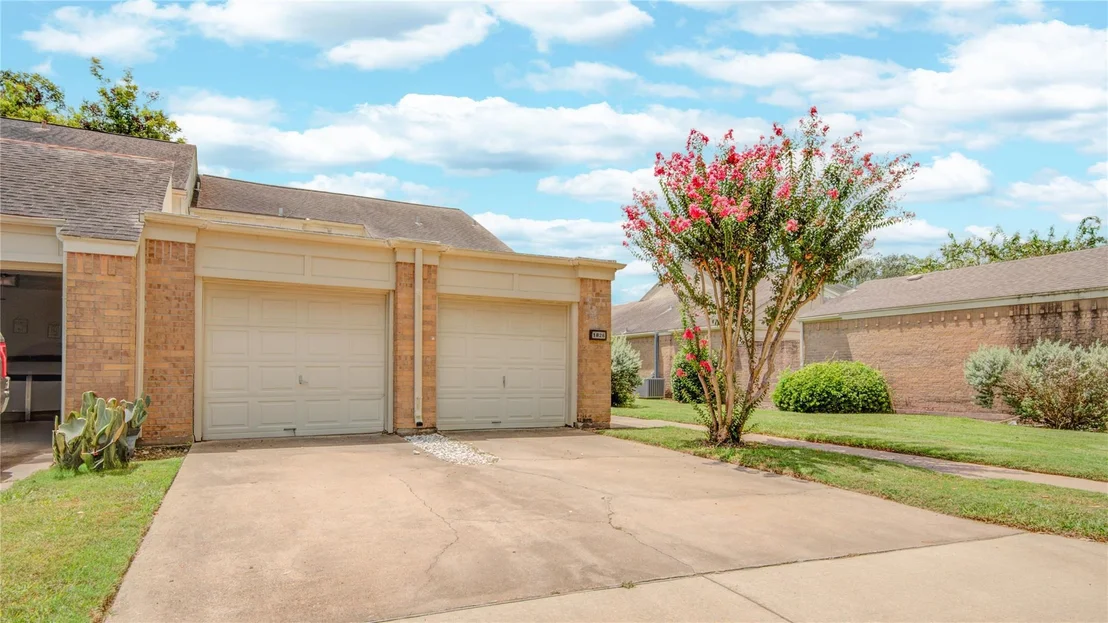 Photo of 1826 Veranda Drive