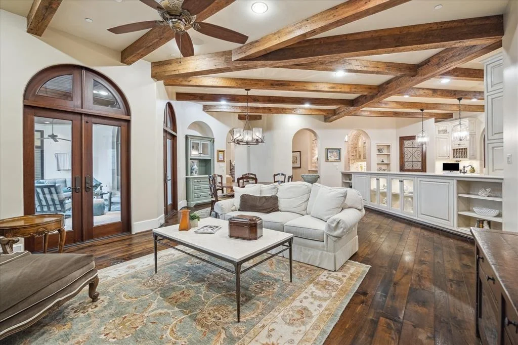 Photo of 1303 Pine Chase Drive