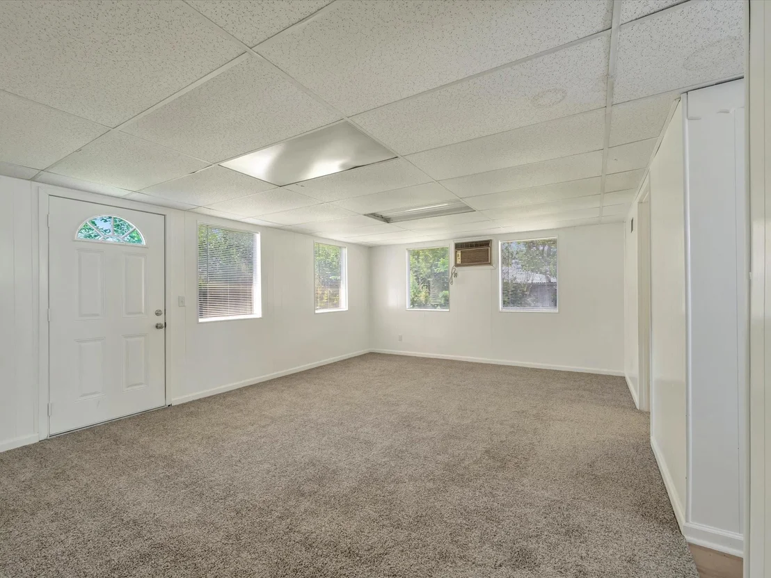 Photo of 1003 Richvale Lane