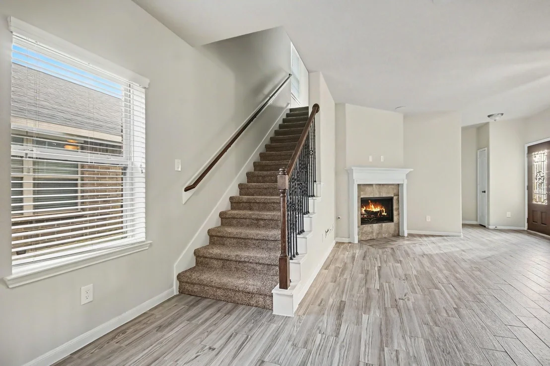 Photo of 5127 Gulf Stream Lane
