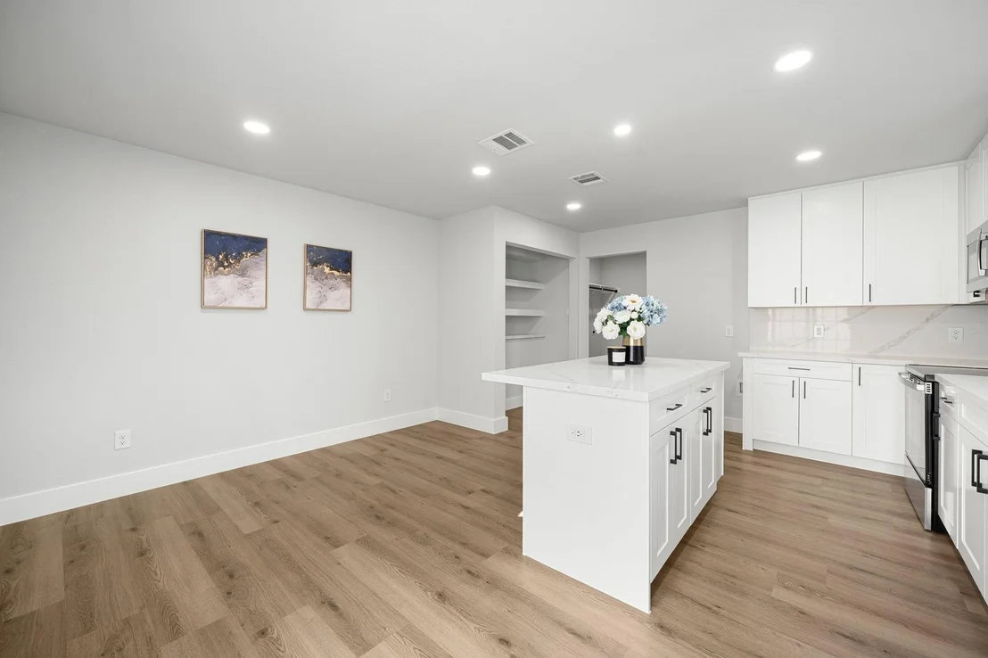 Photo of 11003 Bellbrook Drive