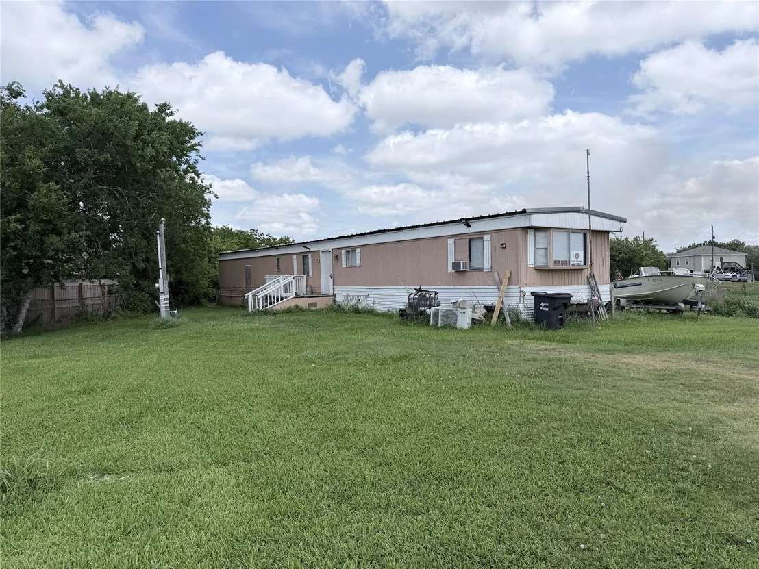 Photo of 2535 Bastrop