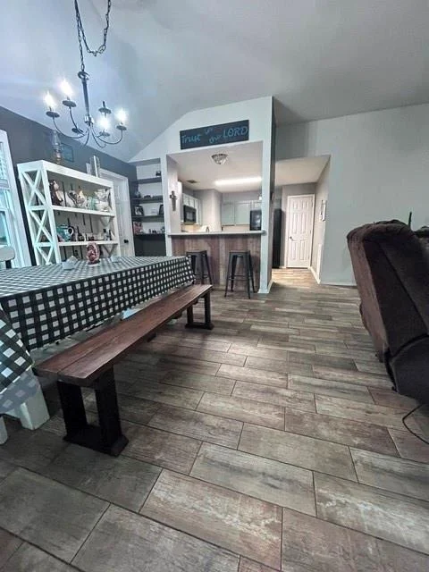 Photo of 600 Spruce Dr