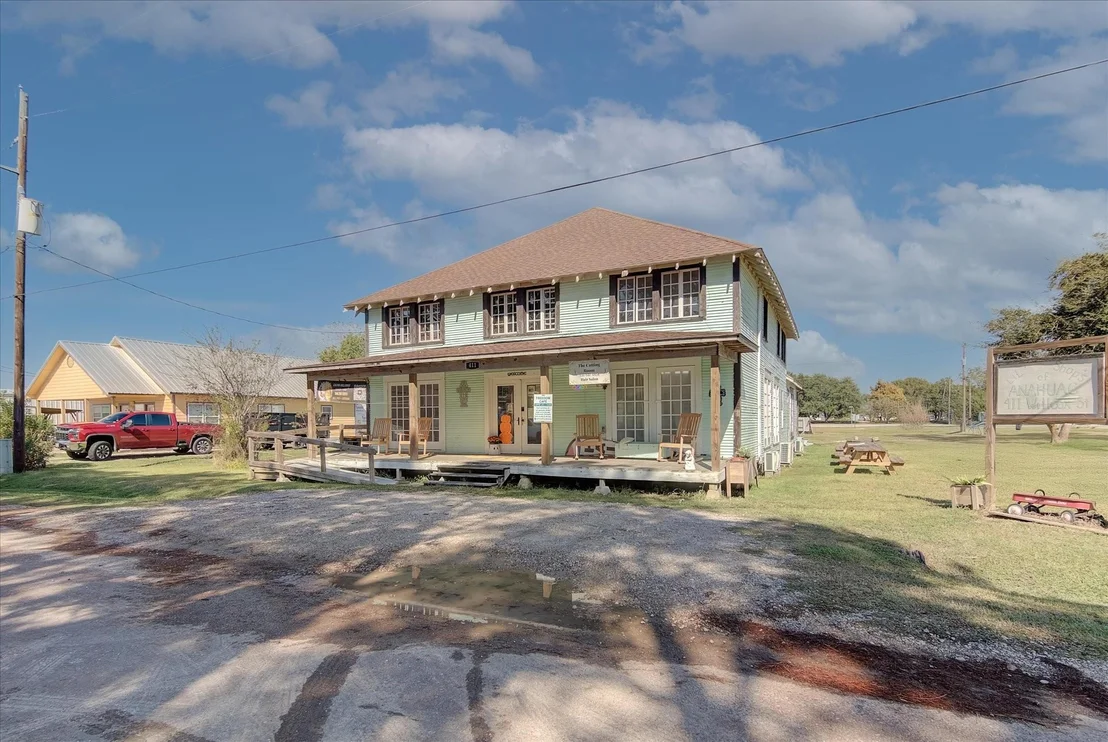 Photo of 411 Willcox Street