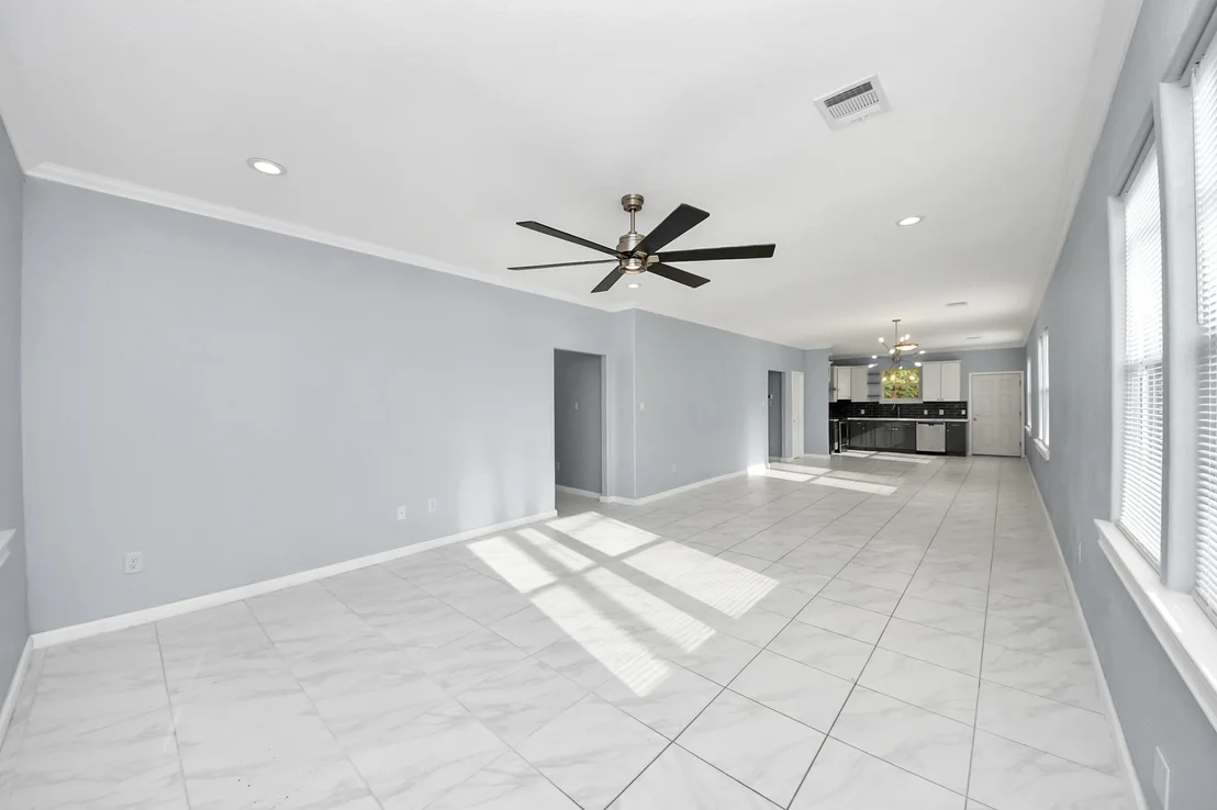 Photo of 7969 Rand Street