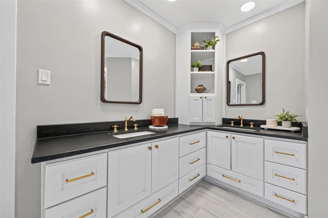 Photo of 1202 Briar Bayou Drive