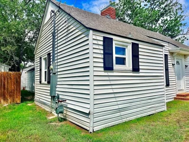 Photo of 312 2nd Street