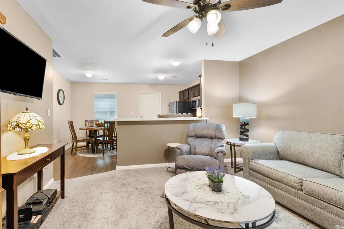 Photo of 14926 Bowie Lane