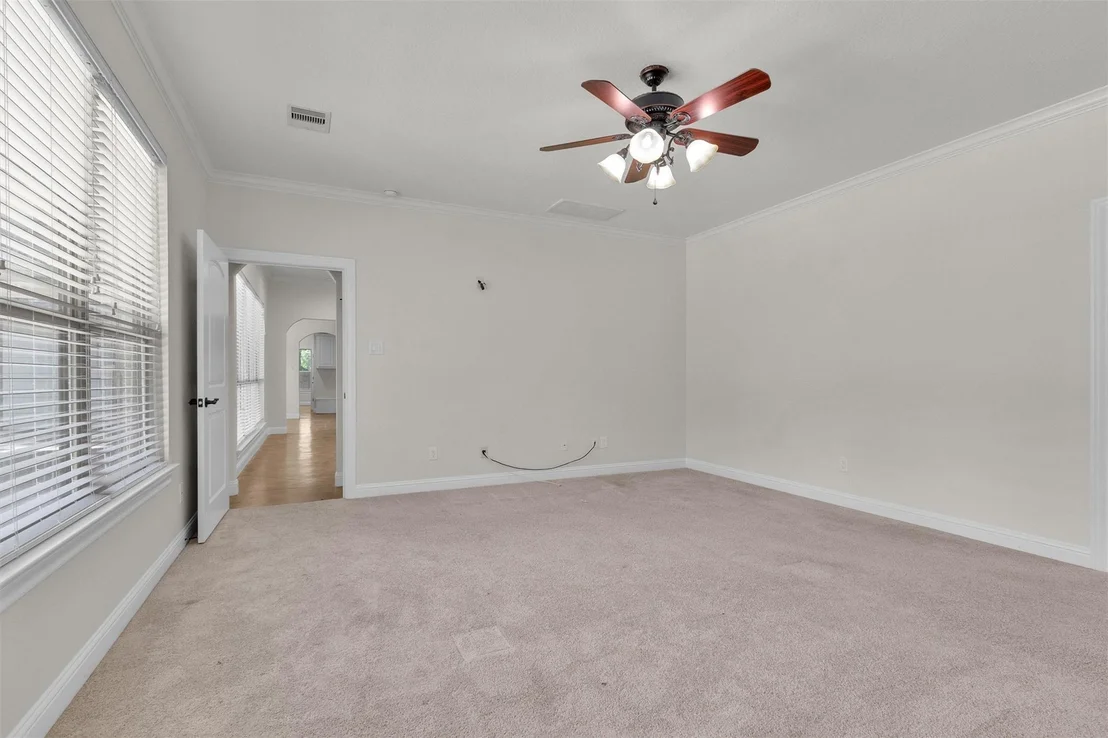 Photo of 11498 Oak Springs Drive