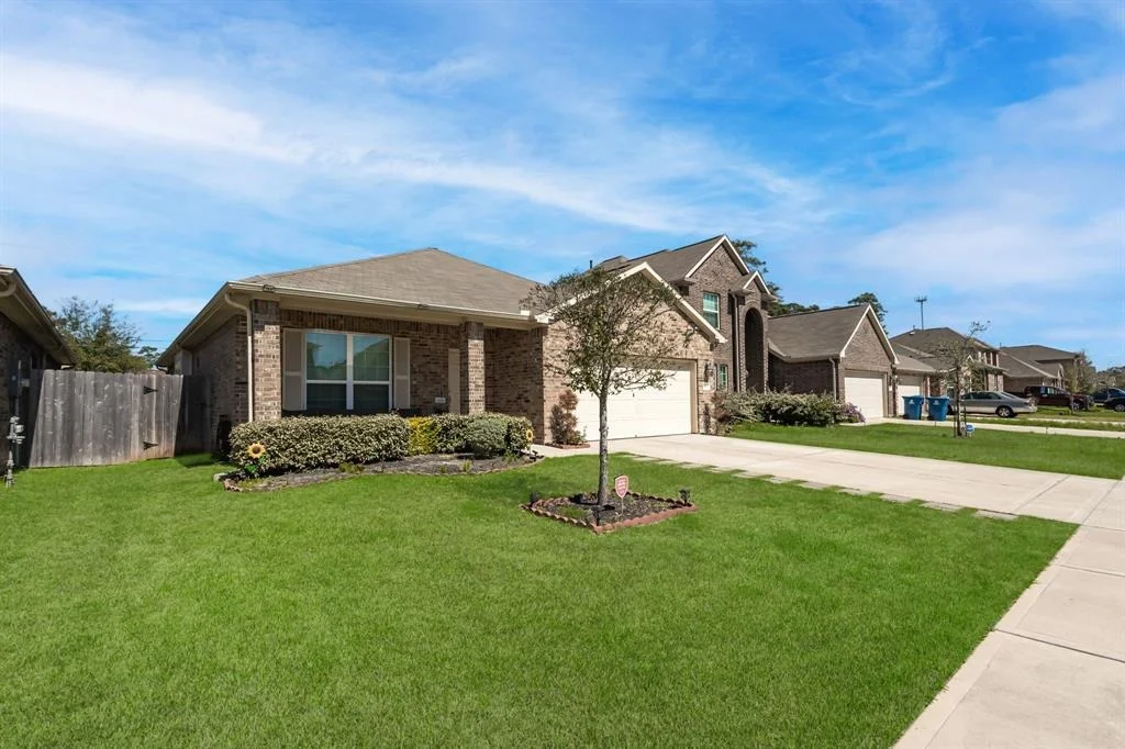 Photo of 23031 Jetty Manor Lane