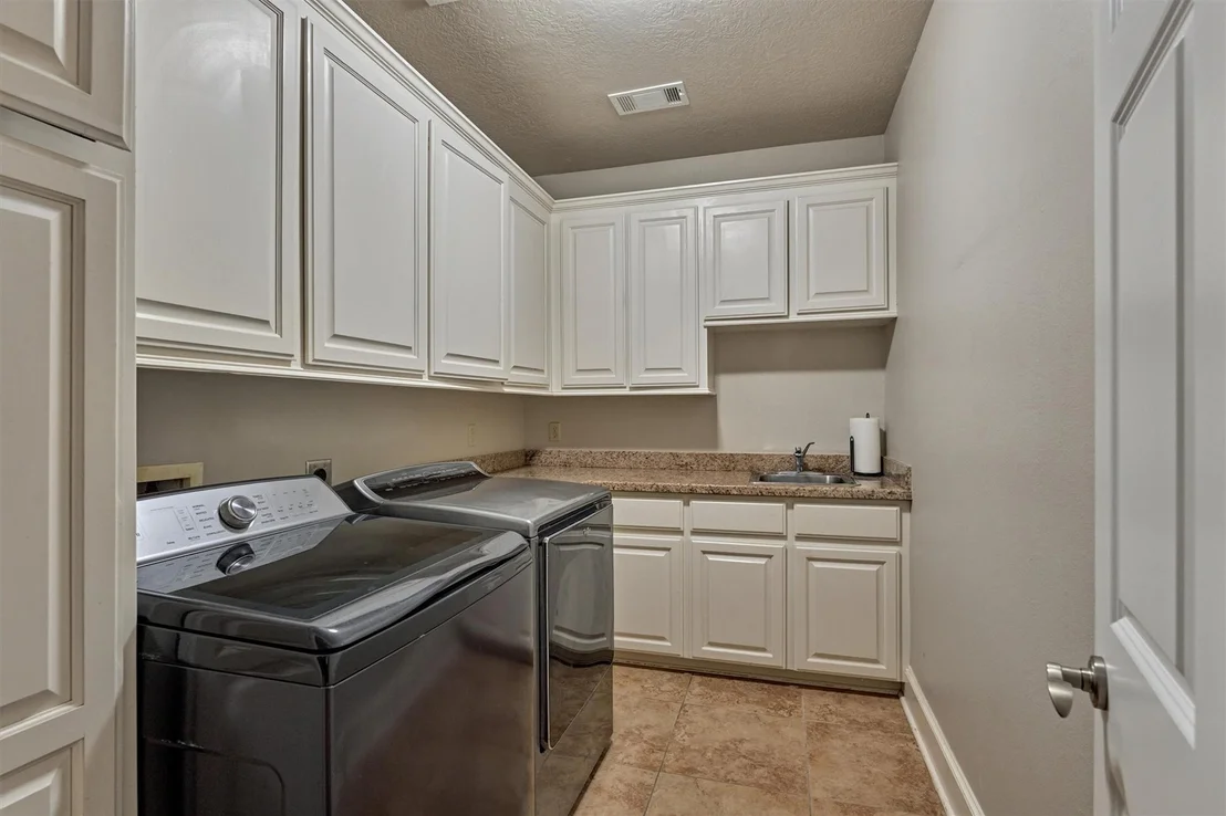 Photo of 11560 Grand View Drive