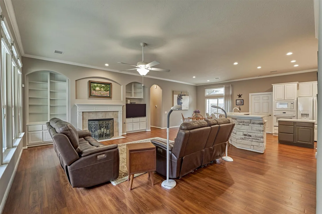 Photo of 18 Coachman Ridge Place