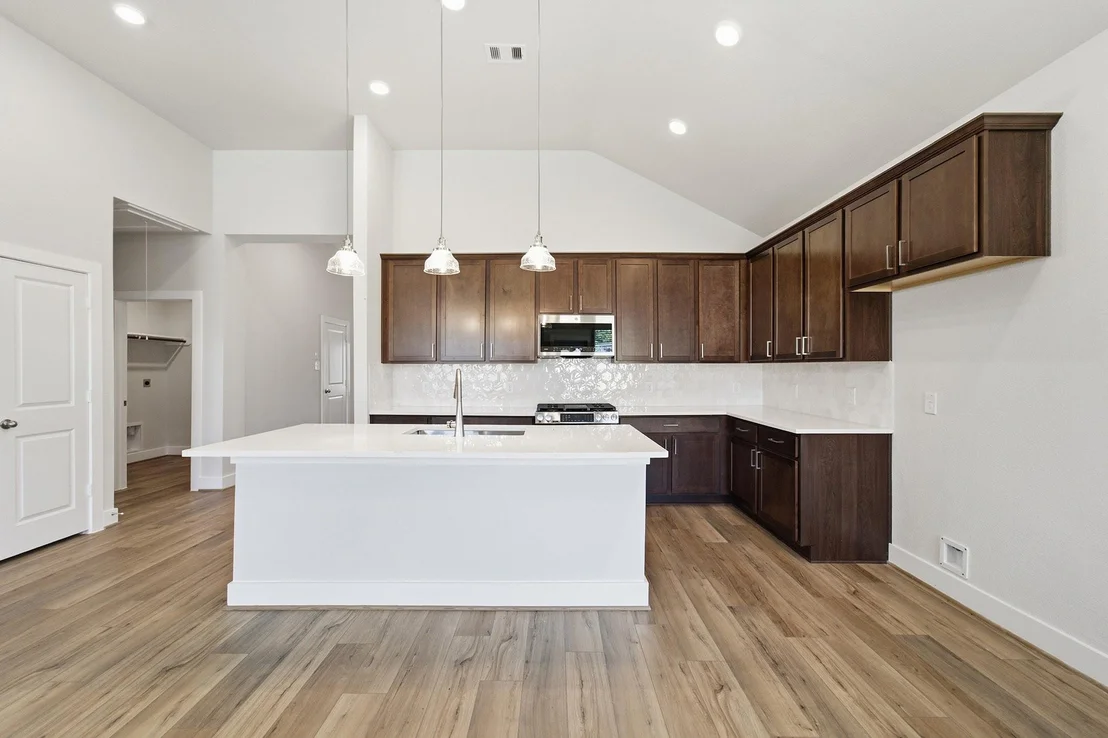 Photo of 826 White Pine Haven Ln