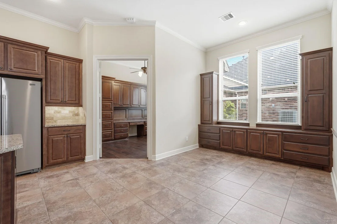 Photo of 4835 Bayou St John