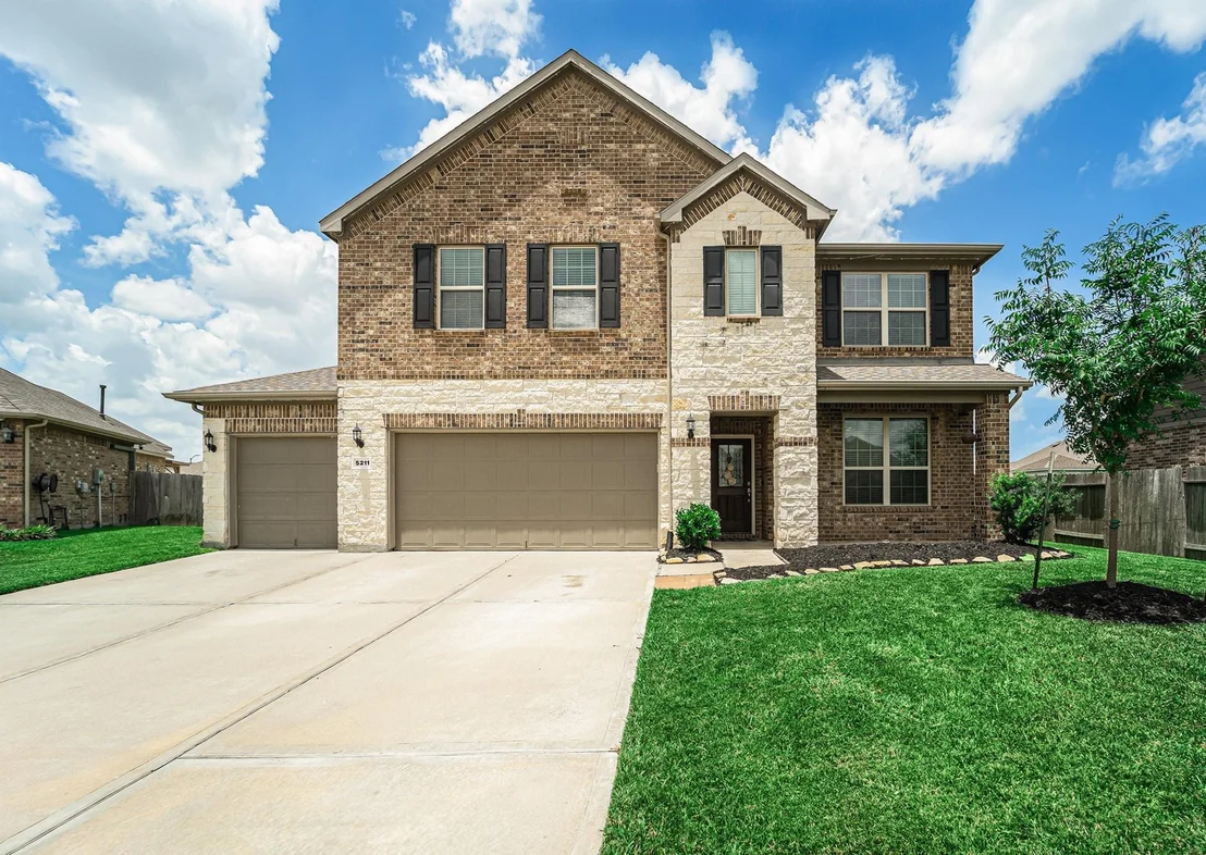 Photo of 5211 Regal Gem Lane