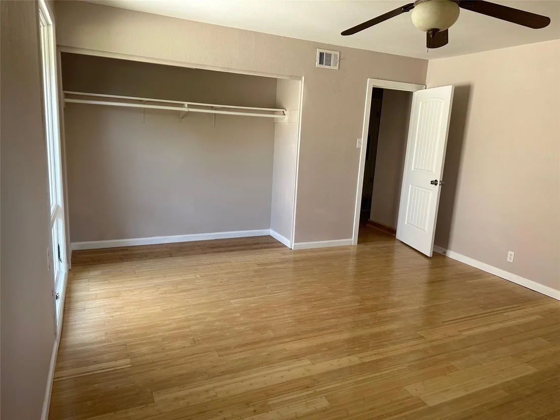 Photo of 611 Colwyn Pass