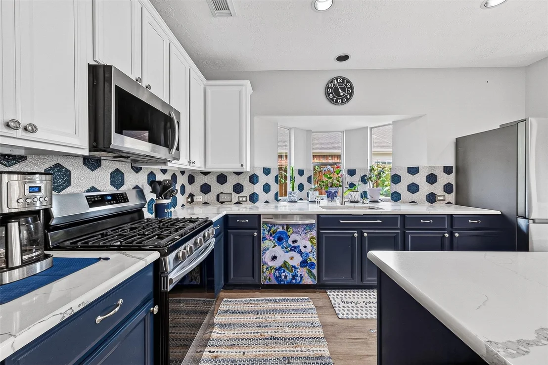 Photo of 1810 Silver Brook Lane