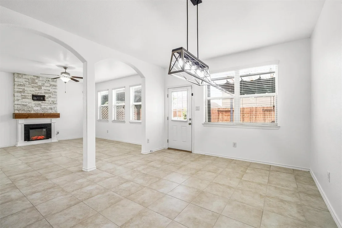 Photo of 3611 Sumner Lodge Drive