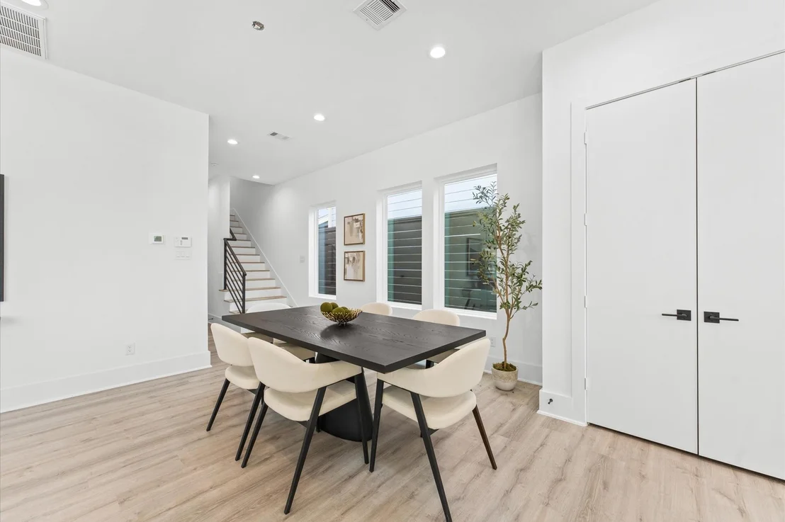 Photo of 1843 Wycliffe Drive