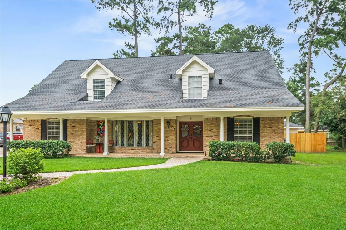 Photo of 715 Orleans Court