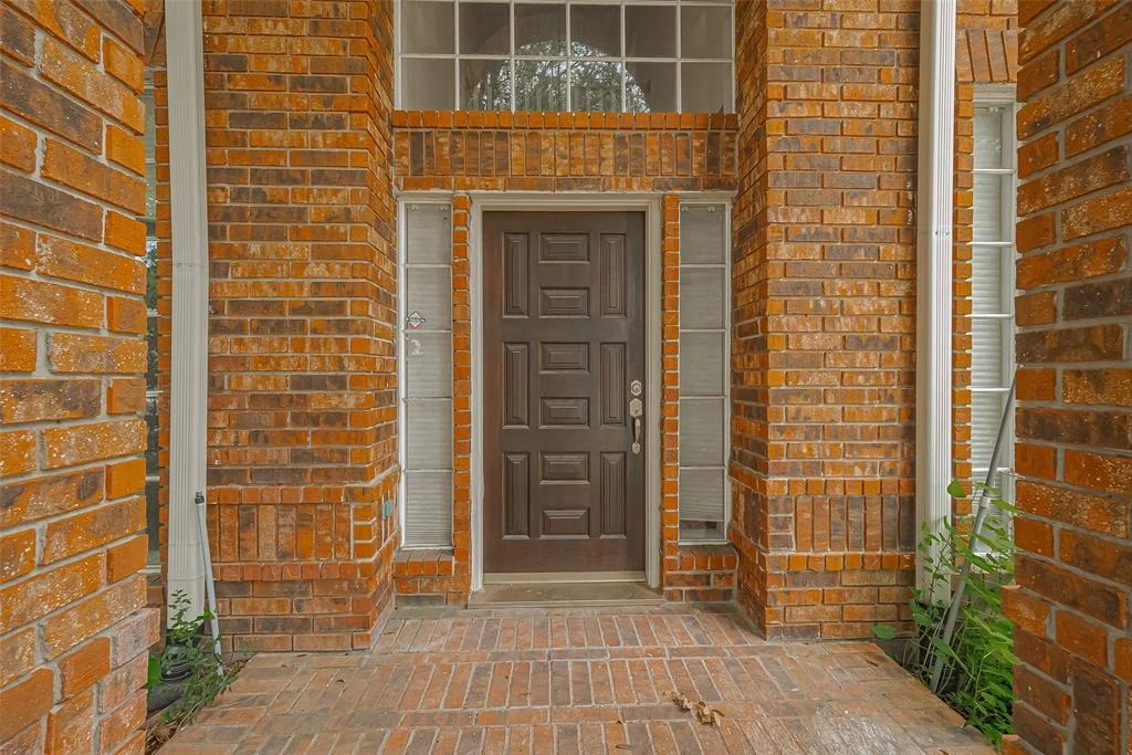 Photo of 1327 W Forest Drive