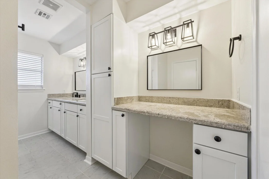 Photo of 4115 Elderwood Drive
