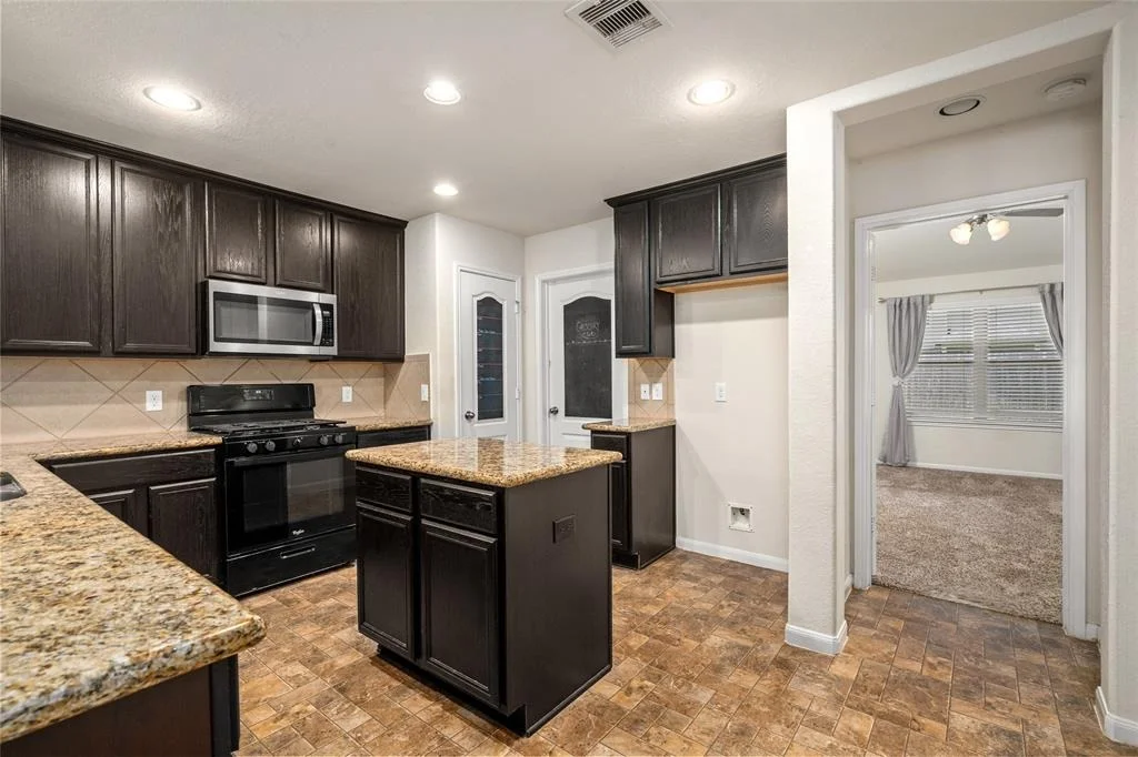 Photo of 5111 Lagoon Court